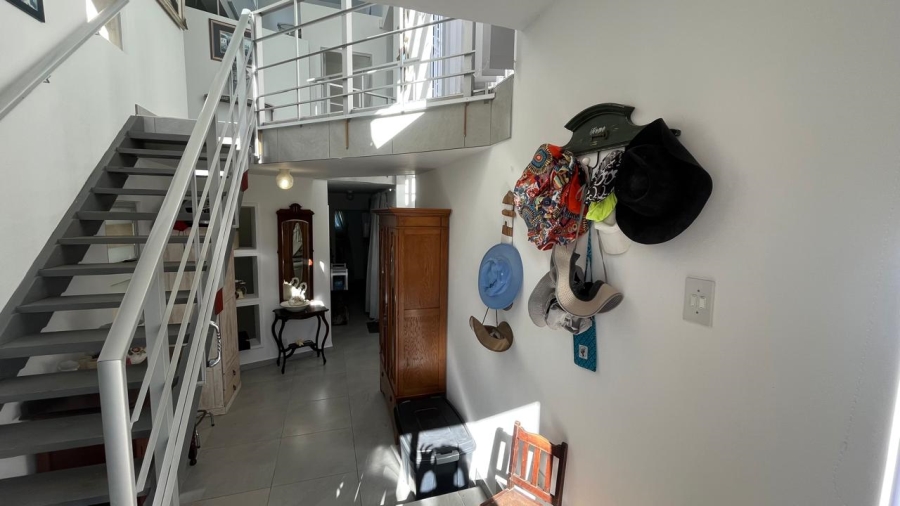 3 Bedroom Property for Sale in Wavecrest Eastern Cape